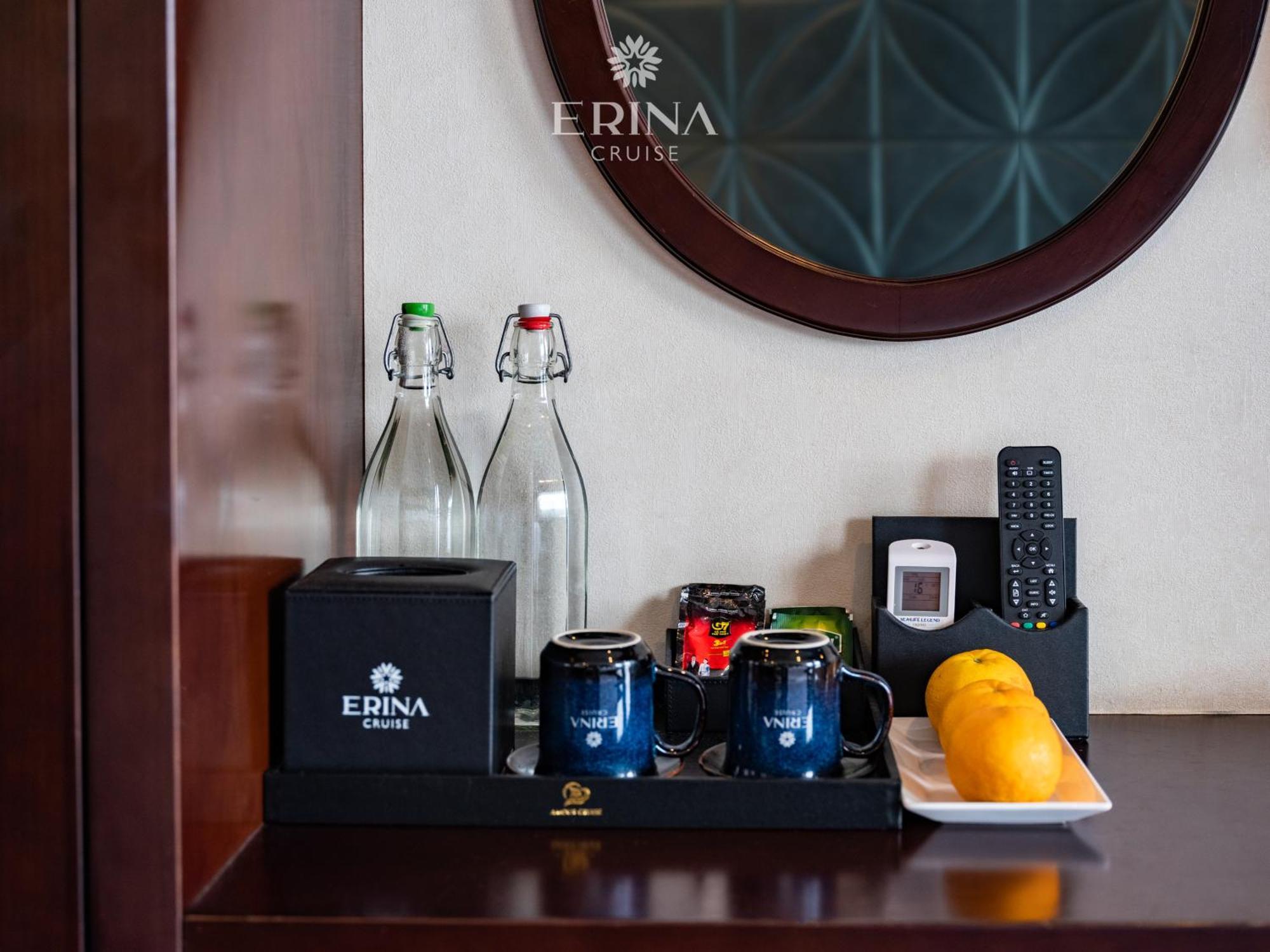 Erina Cruise By Hag Hotell Ha Long Exteriör bild