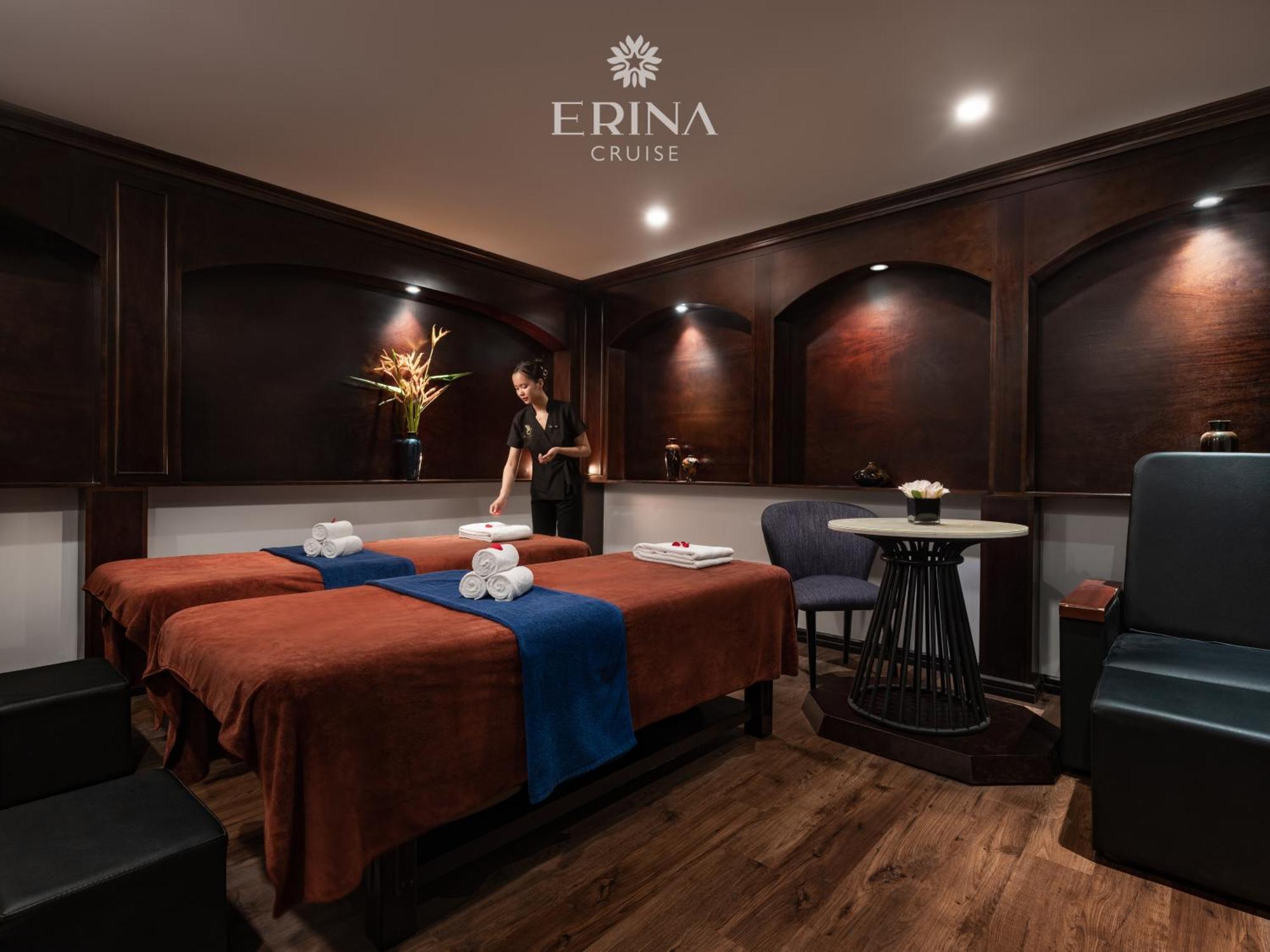 Erina Cruise By Hag Hotell Ha Long Exteriör bild
